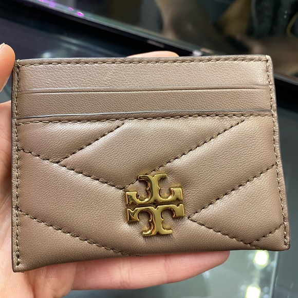 Click for Price Details! Tory Burch Card Case - Picture 6 of 8